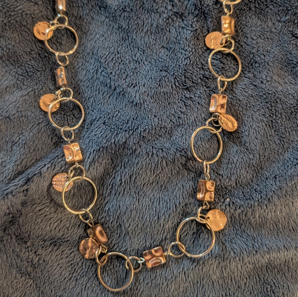 EUC Premier Designs Elegant Gold and Silver Necklace and Earring Set - Picture 2 of 4